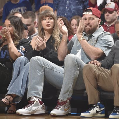 Taylor Swift e Travis Kelce são vistos em encontro durante jogo dos Knicks
