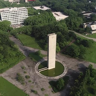 Greve na USP reúne estudantes e docentes por reajuste