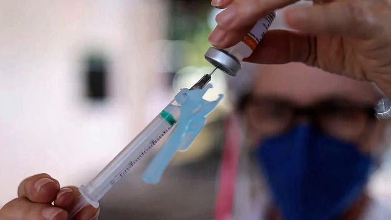 Justiça nega indenização por supostos efeitos da vacina da Covid-19