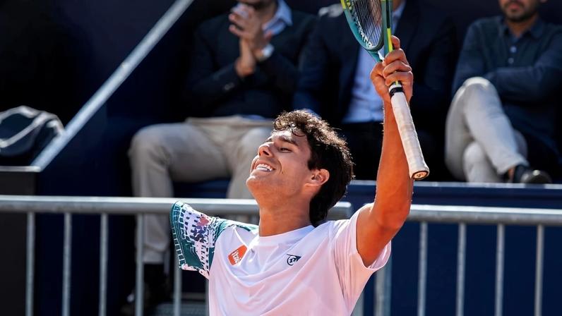 Tabilo vence novamente em Valência; Vallejo enfrenta Munar na semifinal