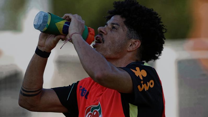 Campeã turca na pré-lista, Sara sonha com Copa para consolidar ano mágico