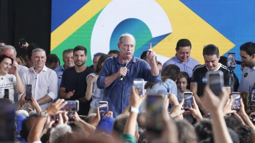 Ciro Gomes lança pré-candidatura ao Ceará e mira Roberto Cláudio como vice