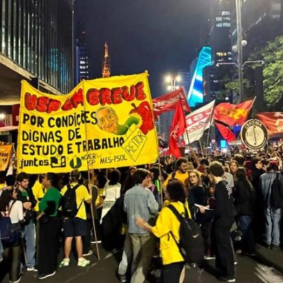 Alunos da USP cobram diálogo com a reitoria