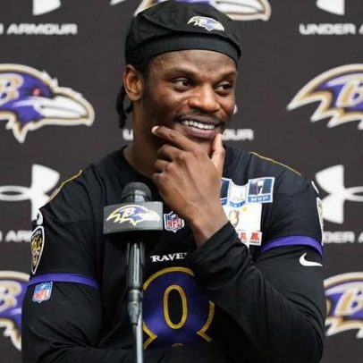 Lamar Jackson vê mudanças na offseason e nova comissão técnica como ar fresco