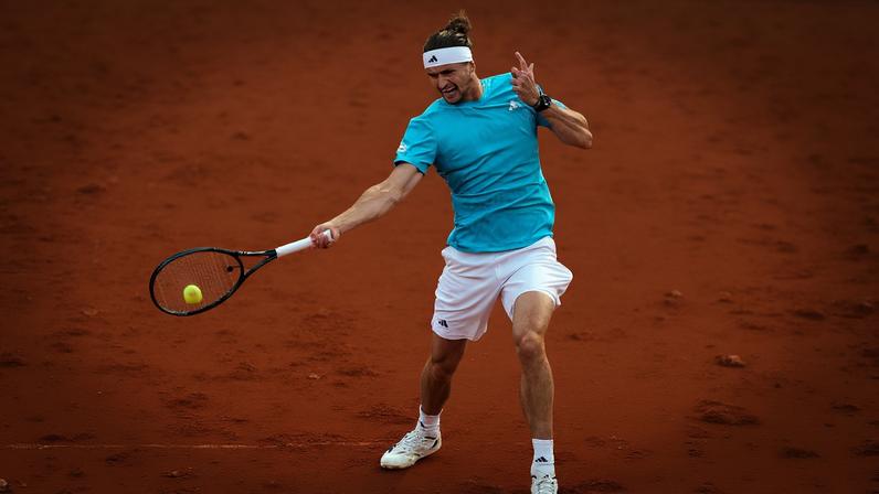 Zverev encara franceses na busca pelo Slam inédito
