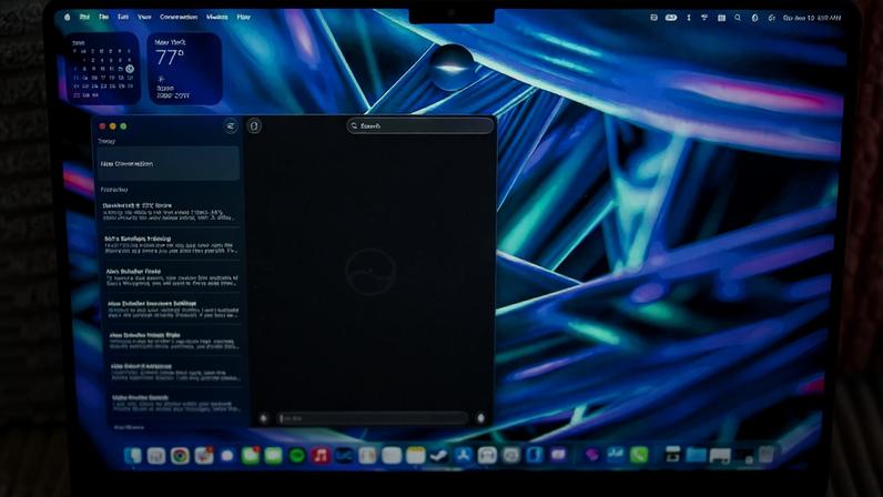 Primeiras 24 horas com Siri AI no Mac mostram desempenho e limitações