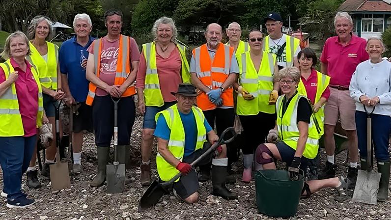 Members of Waterways Around the Dawlish Environment have been given permission by the Environment Agency to remove silt from the brook