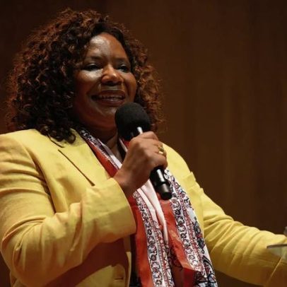 Margareth Menezes recebe doutora honoris causa da UFC