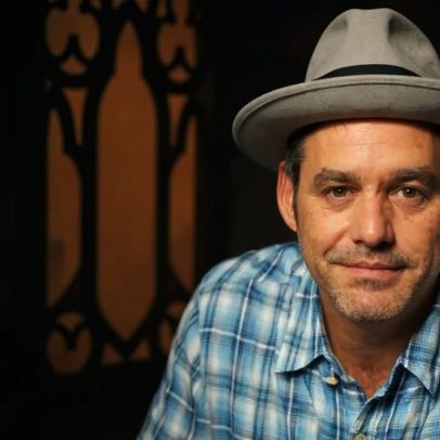 Nicholas Brendon deixa testamento manuscrito com 11 palavras