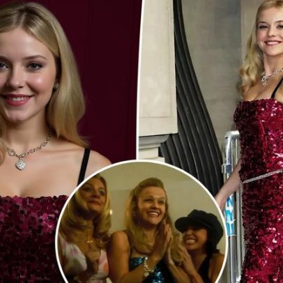 Estrela do prequel de Legally Blonde resgata look icônico de Elle Woods em rosa