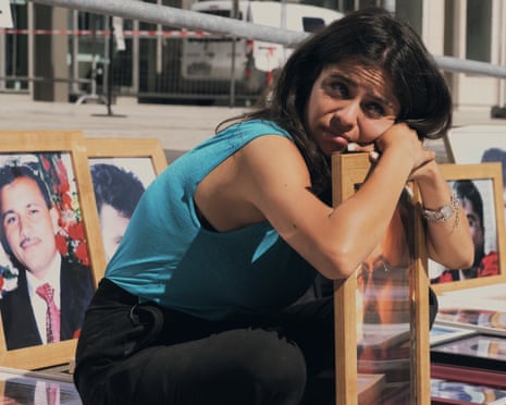 Wafa Mustafa luta por verdade e justiça para os desaparecidos na Síria