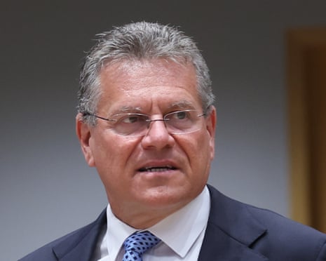 Cúpula Reino Unido-UE pode ocorrer no próximo mês, apesar de atrasos
