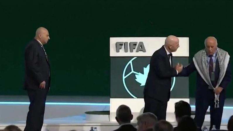 Congresso da Fifa fica marcado por ausência do Irã e encontro tenso de dirigentes de Israel e Palestina