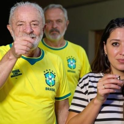 Uniforme da Seleção Brasileira vira tema de disputa eleitoral