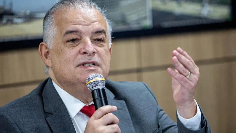 Dirigente do PT alerta sobre candidatura de Márcio França em SP