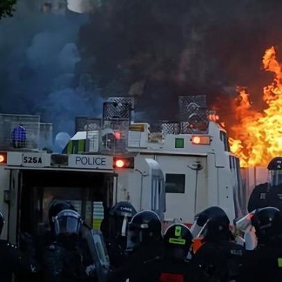 Polícia avisada há meses sobre endereços-alvo em tumultos em Belfast