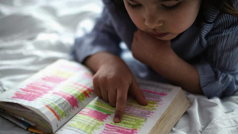 How Can Parents Effectively Explain the Gospel to Their Kids?