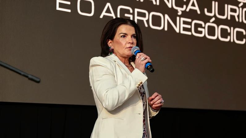 Magistrada argumenta que alta remuneração é reconhecimento da relevância do Poder Judiciário. (Foto: Alair Ribeiro/TJMT)