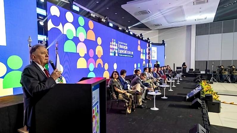 MEC discute intersetorialidade e educação especial inclusiva
