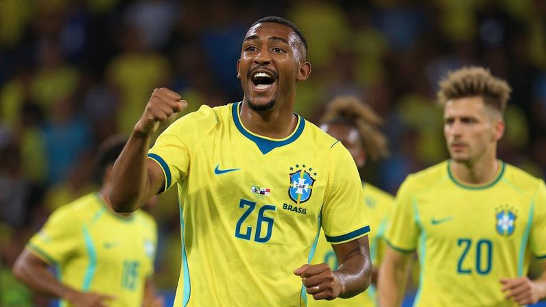 Rayan comemora gol marcado pelo Brasil no amistoso contra o Panamá — Foto: Reuters