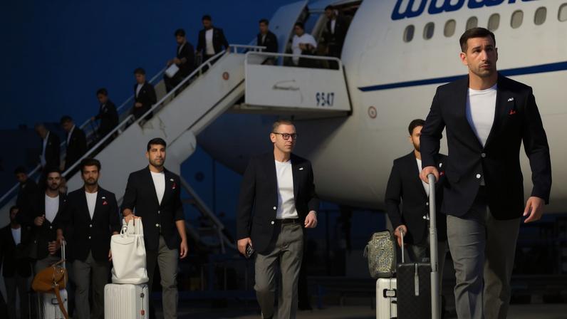 FIFA World Cup 2026 - Team Iran arrives at Tijuana for World Cup - Tijuana International Airport, Tijuana, Mexico - June 7, 2026 Iran's Mehdi Taremi and Alireza Jahanbakhsh arrive with the team ahead of the World Cup REUTERS/Victor Medina TPX IMAGES OF THE DAY