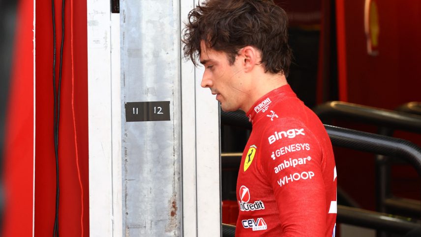 Charles Leclerc abandona o GP de Mônaco de F1 2026 — Foto: Yves Herman/Reuters
