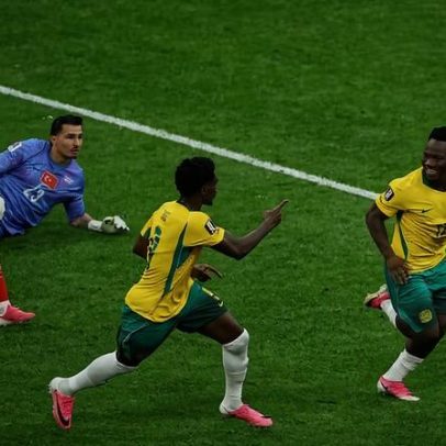 Austrália vence Turquia após jogo disputado