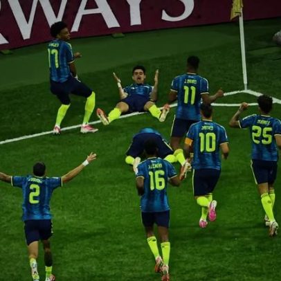 Colômbia vence Uzbequistão com atuação suficiente