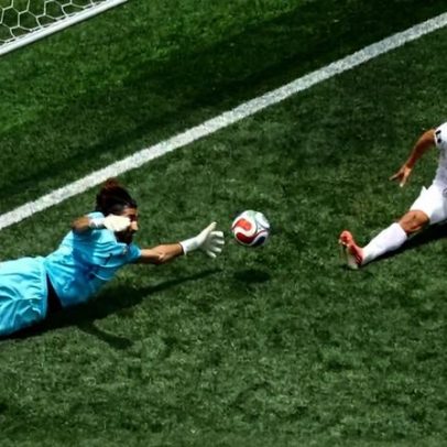 Beiranvand faz defesa, Bélgica se enrola em grupo acessível