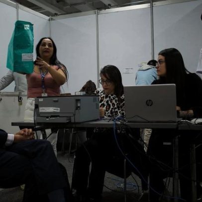 Presidente Petro denuncia fraude eleitoral na Colômbia