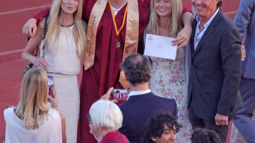 Dennis Quaid and ex-wife Kimberly Buffington both attended son Thomas' high school graduation Wednesday.