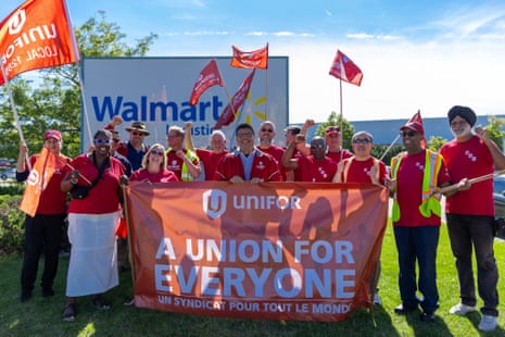 Trabalhadores de armazéns canadenses fecham primeiro acordo sindical com Walmart