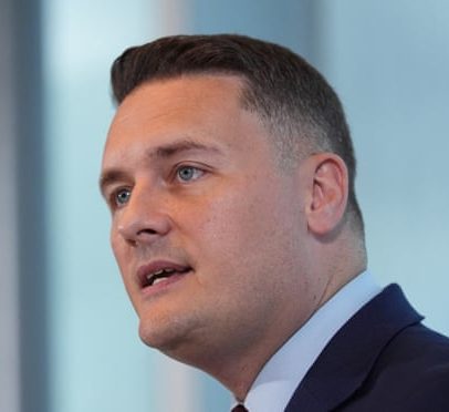 Wes Streeting diz que pode lançar disputa pela liderança na próxima semana