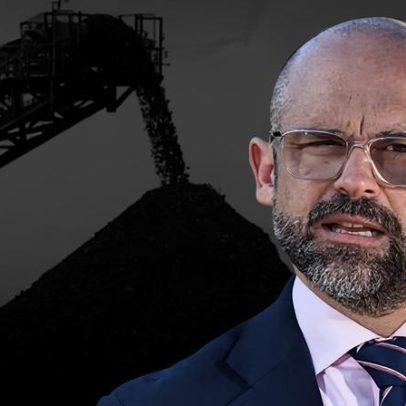 Economia de Queensland à beira de rebaixamento, apesar de royalties do carvão