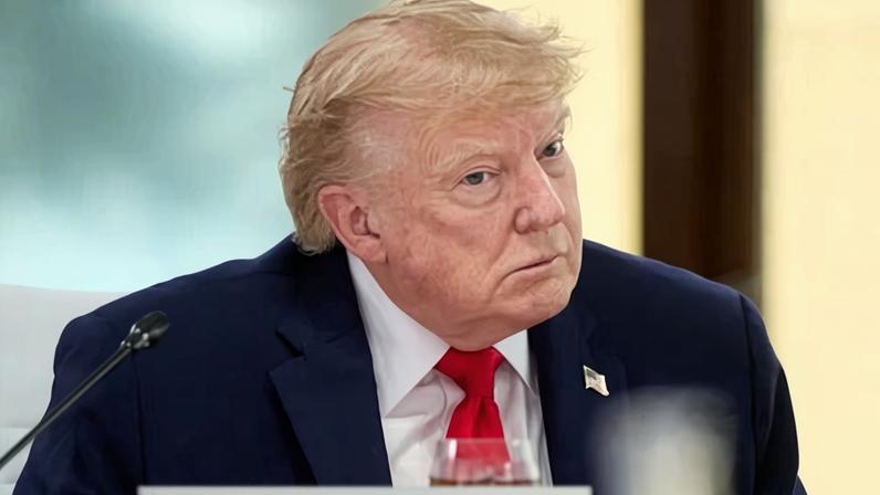 The statement says Donald Trump ‘has delivered a deal that we support in reopening the strait of Hormuz’. Photograph: Ukrainian presidential press office/UPI/Shutterstock