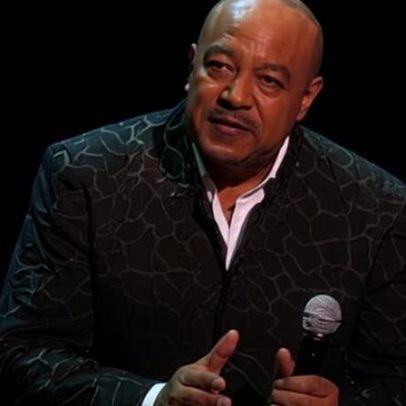Peabo Bryson, cantor de duos da Disney, morre aos 75