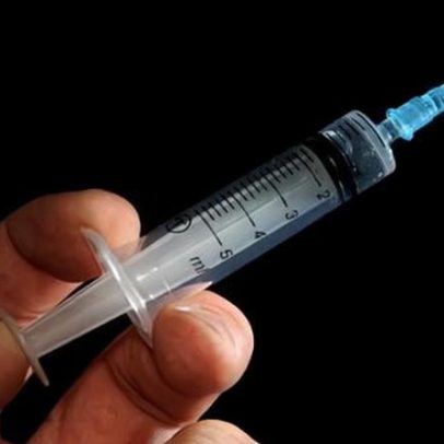 Injeção semanal para diabetes reduz glicose no sangue e peso corporal