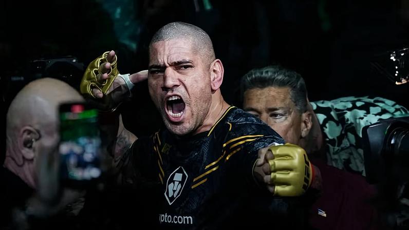 Alex Poatan pode se tornar o primeiro campeão de três divisões no UFC