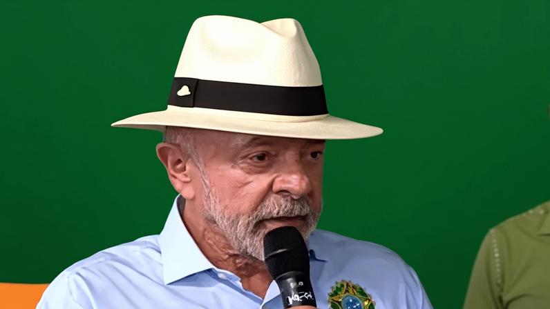 Lula lidera frente contra Flávio e outros da direita