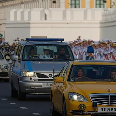 Luto em Bangkok: fiéis rendem homenagem à Princesa Bajrakitiyabha