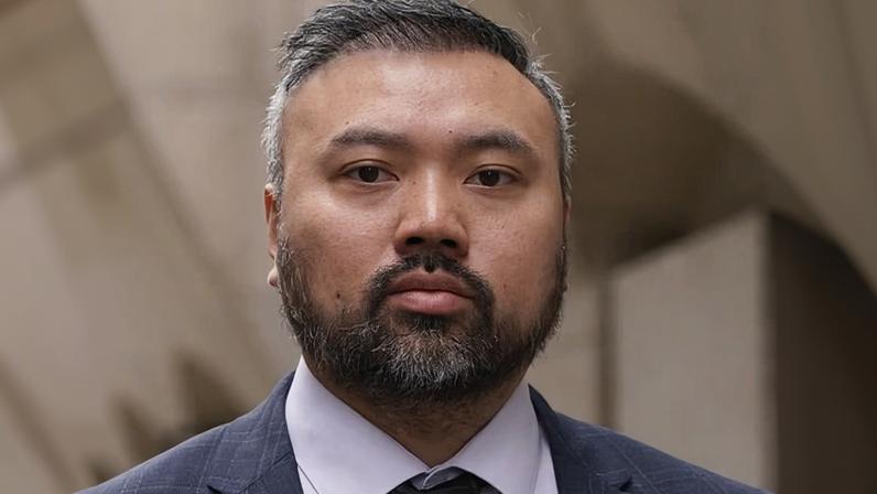 Oficial da Border Force e dirigente de HK presos por espionagem para a China