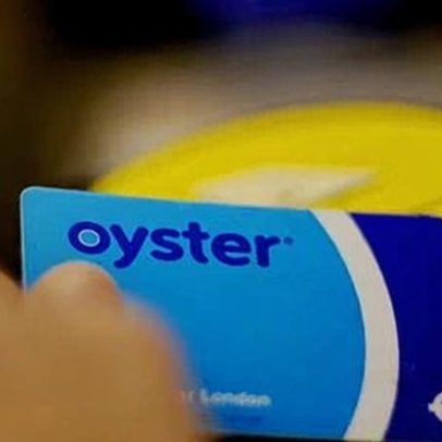 Cartão Oyster para o Norte pode economizar £276 por ano, afirma instituto