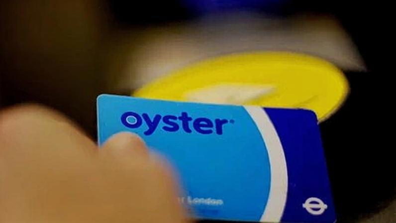 Cartão Oyster para o Norte pode economizar £276 por ano, afirma instituto