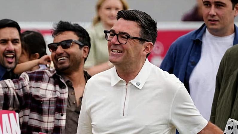 Vitória de Burnham em Makerfield pode impactar o destino de Starmer