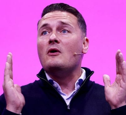 Plano para banir private equity na assistência social é retirado, diz Streeting