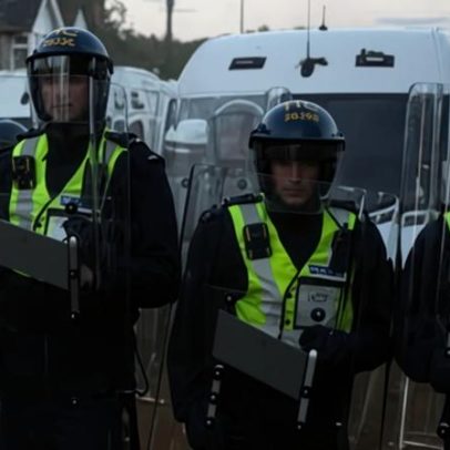 Mais seis acusados após tumultos em Southampton por assassinato de Henry Nowak