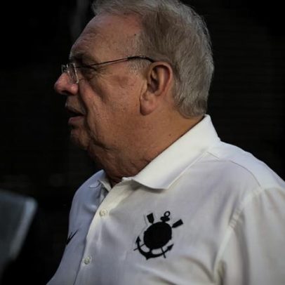Conselheiros e sócios do Corinthians pedem impeachment de Osmar Stábile
