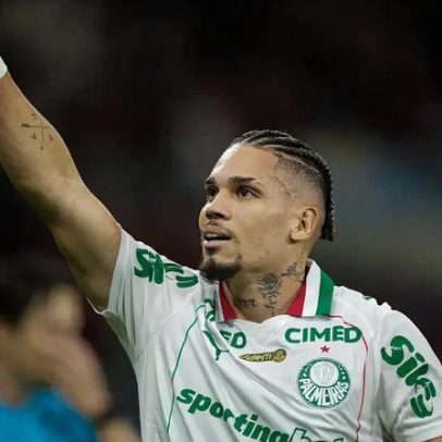 STJD pun e Paulinho do Palmeiras por comemoração contra o Flamengo