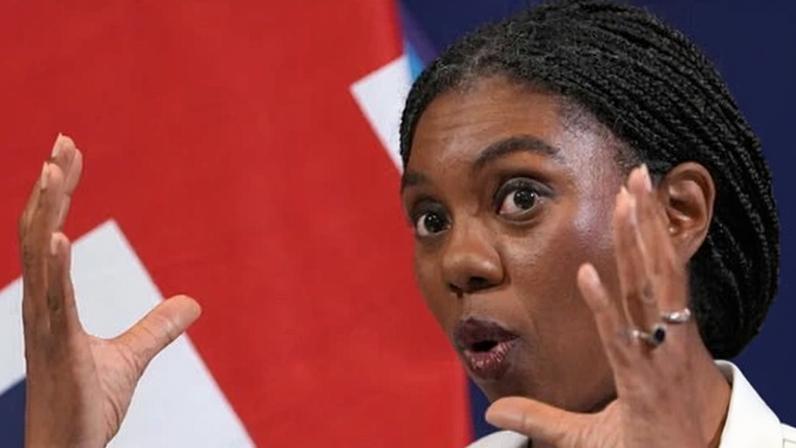Kemi busca enfrentar a direita radical