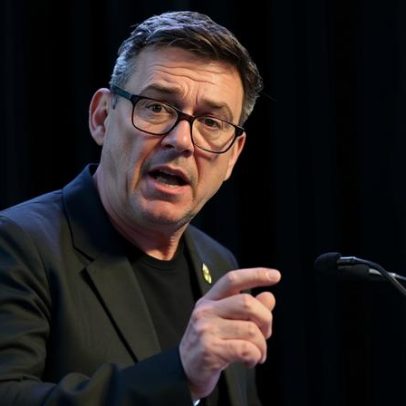 Burnham vence eleição suplementar em Makerfield e mira candidatura à liderança
